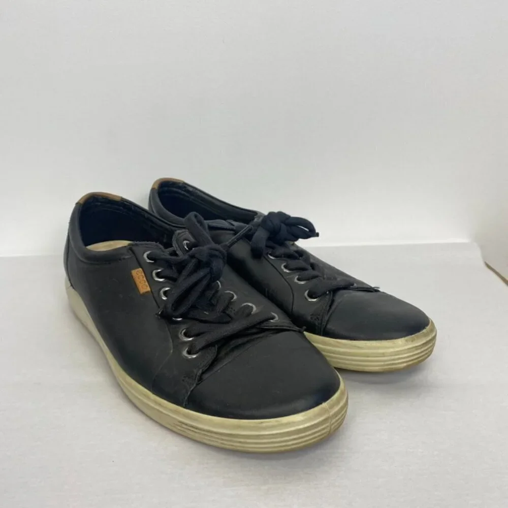 Ecco Black Leather Lace Up Sneakers